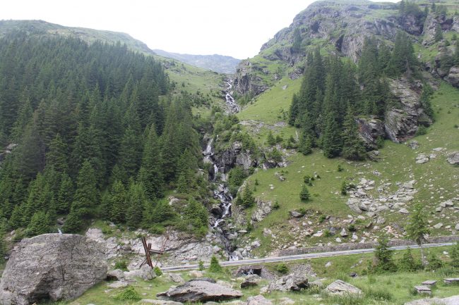 cascata km 22